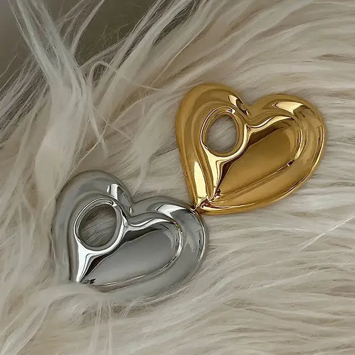 Stainless Steel Heart Brooch Pin for Men and Women Glossy Metal Jewelry