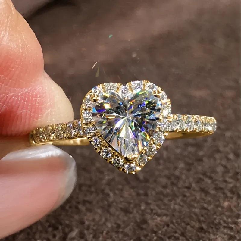 Aesthetic Heart Design Rings for Women Shiny Cubic Zirconia Brass Engagement Jewelry