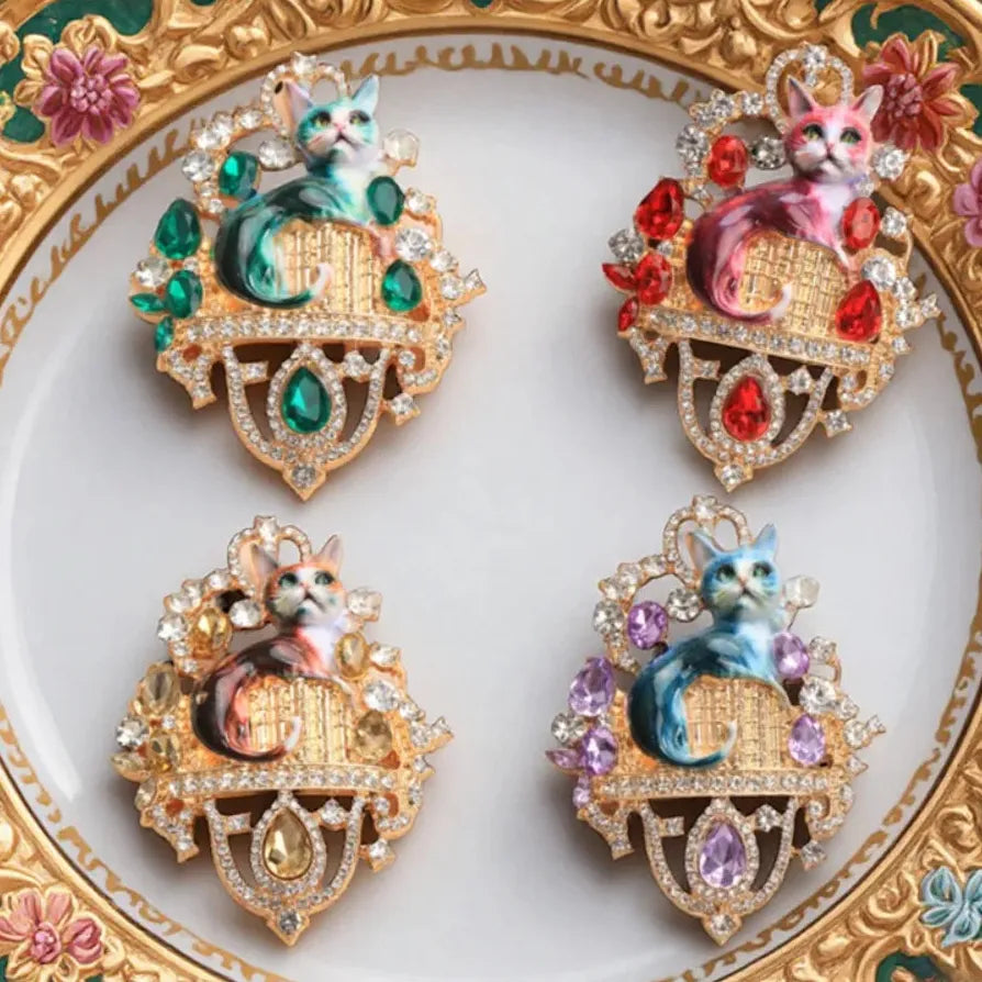 Luxury Elegant Classic Cat Brooch Jewelry Gift for Women Men