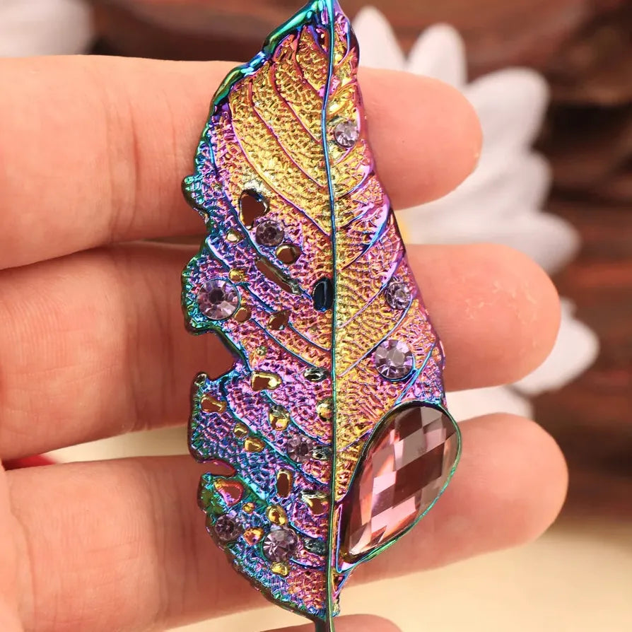Luxury Colored Leaf Classic Brooch Gift for Men and Women