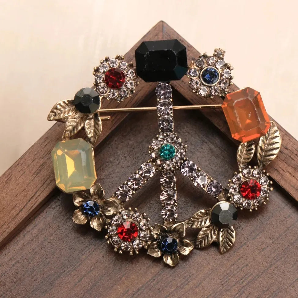 Classic Animal Brooch Pins Cat Lizard Flower Spider Insect Jewelry