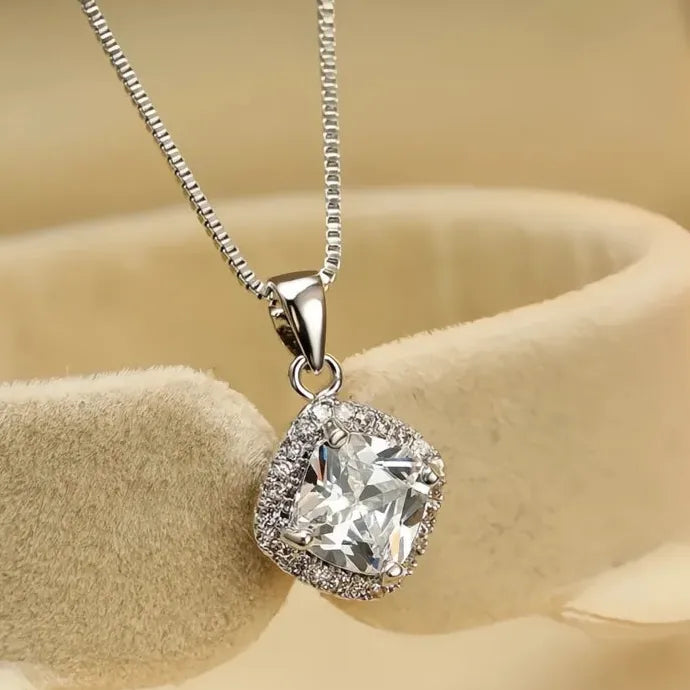 Elegant Cubic Zirconia Geometric Pendant Necklace for Women Wedding Copper Alloy