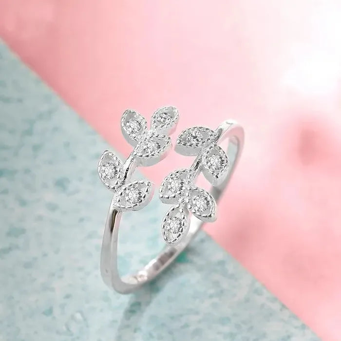Adjustable Silver Crystal Leaf Ring for Women Party Wedding Minimalist Jewelry