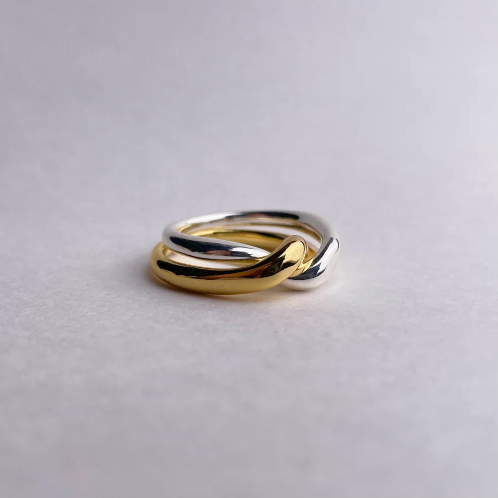 Stainless Steel Double Layered Minimalist Wedding Rings for Women Waterproof