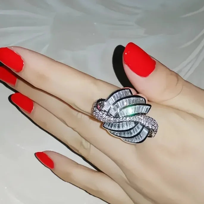 New Gorgeous Women Geometric Cubic Zirconia Crystal Rings for Engagement Wedding Fashion Jewelry