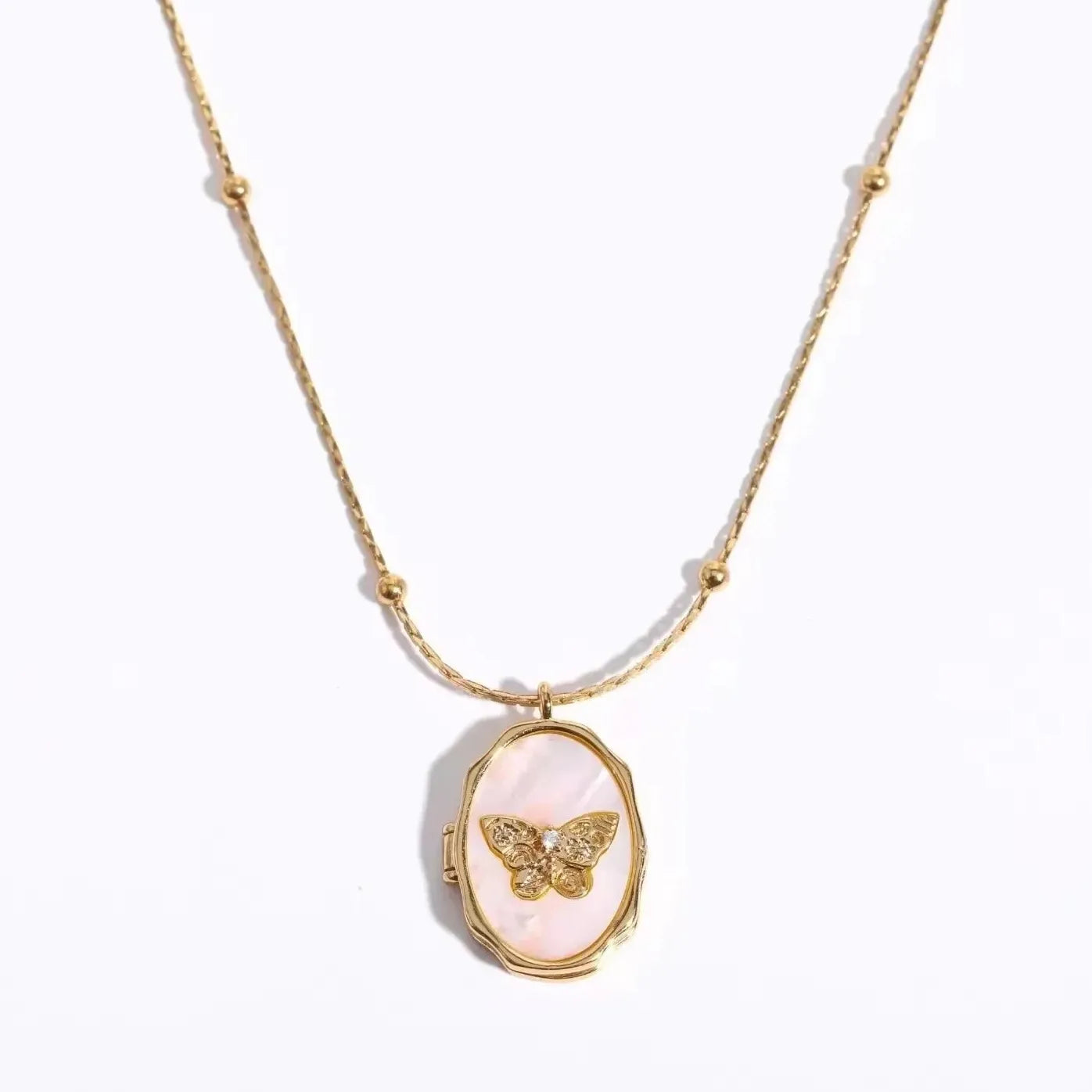 Custom Butterfly Shell Photo Locket Necklace Women Stainless Steel Vintage Memorial Jewelry Mother's Day Gift