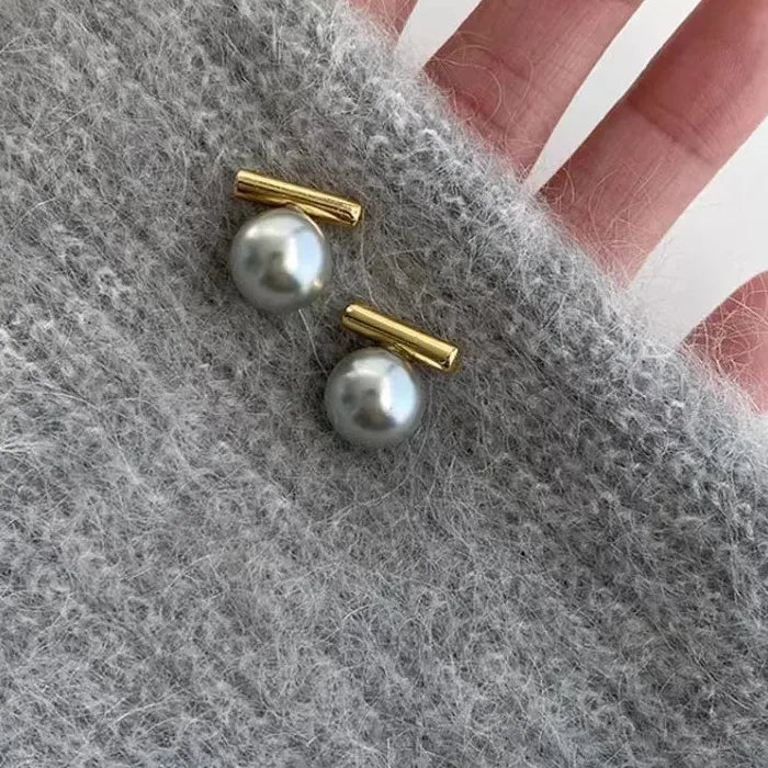 Moon Gray Pearl Stud Earrings Copper Moon Bowknot Jewelry Gift Women