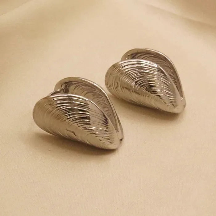 Striped Heart Drop Earrings for Women Gold Zinc Alloy Retro Ball