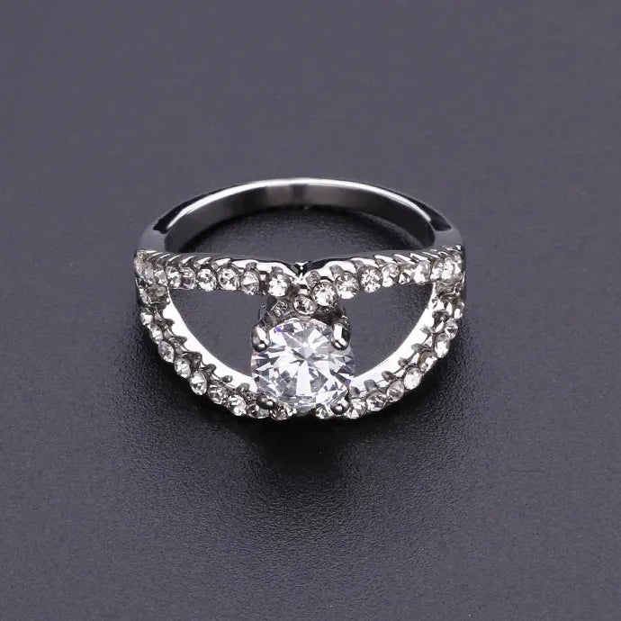 Women’s Zinc Alloy Crystal Eternity Wedding Engagement Ring Fashion Jewelry
