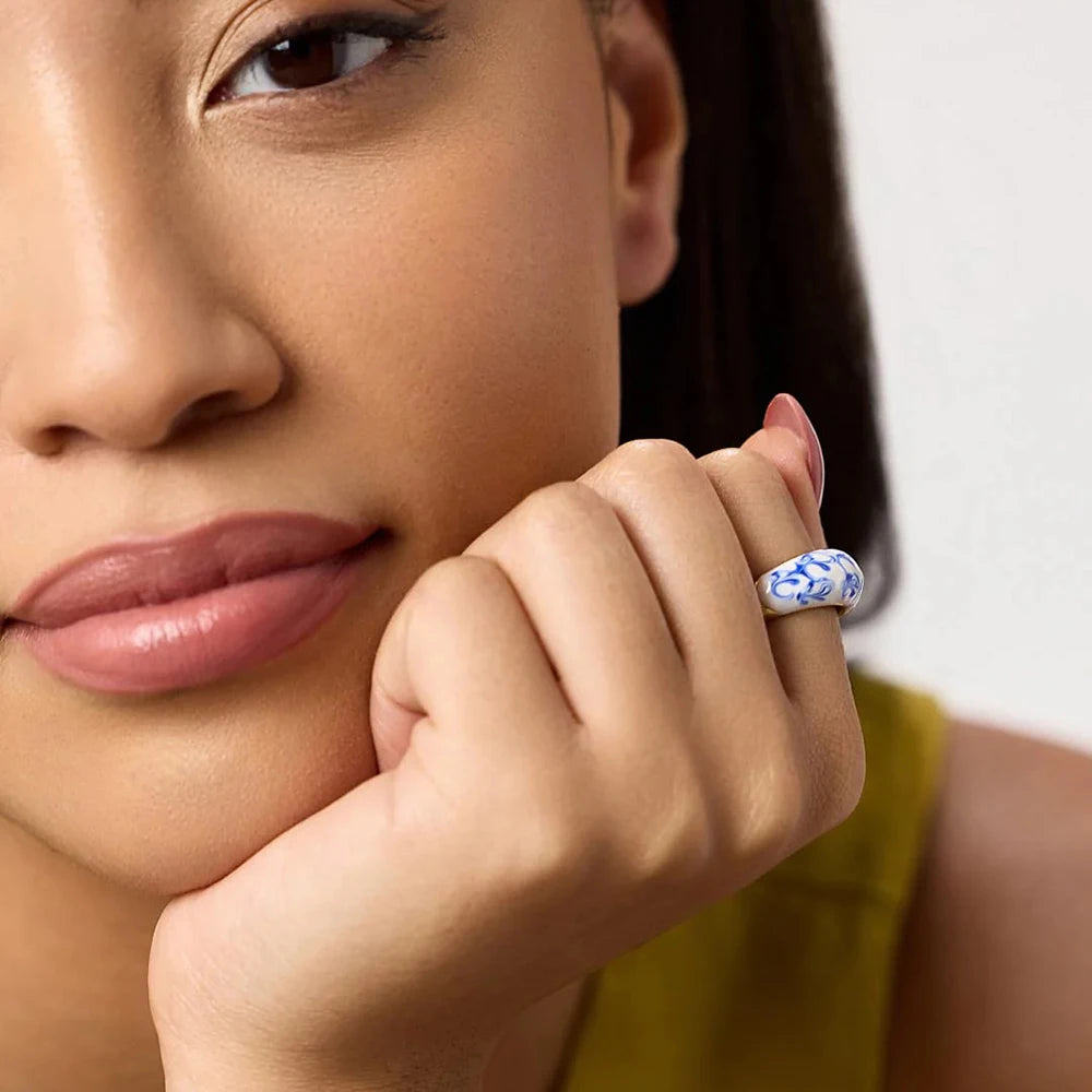 Minimalist White Blue Enamel Circular Knuckle Ring 18K Gold Plated Stainless Steel