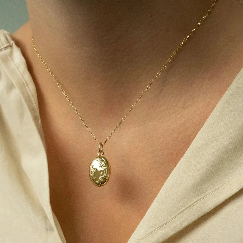 18K Gold Geometric Oval Photo Pendant Necklace Stainless Steel Choker Gift for Her