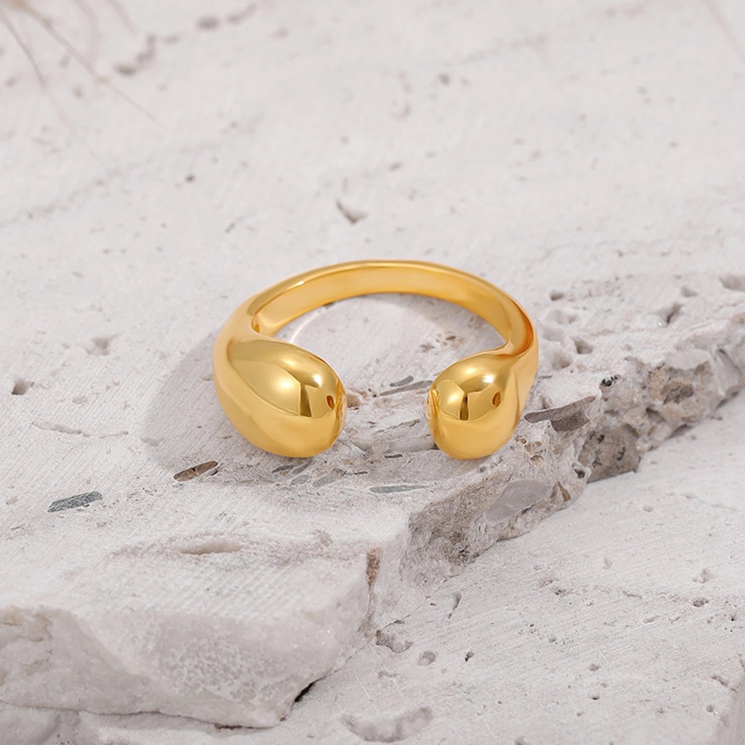 18k Gold Plated Hypoallergenic Waterproof Droplet Ring for Women Stylish Bijoux