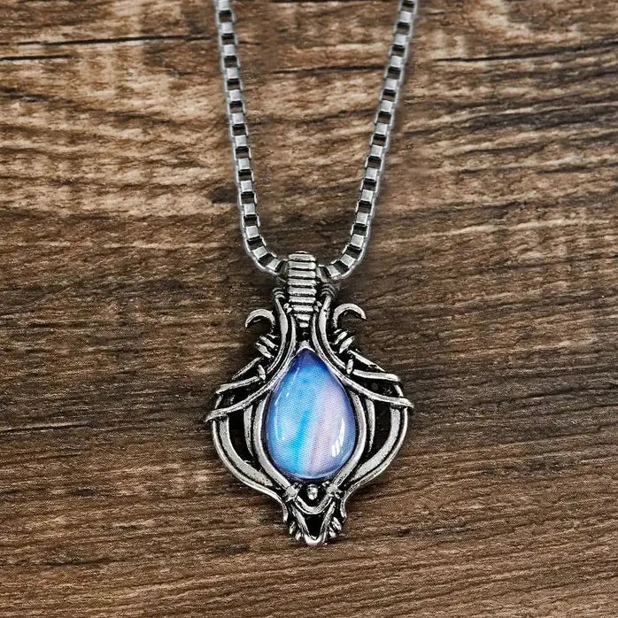 Vintage Brass Geometric Pendant Necklace for Women Anti Silver Color