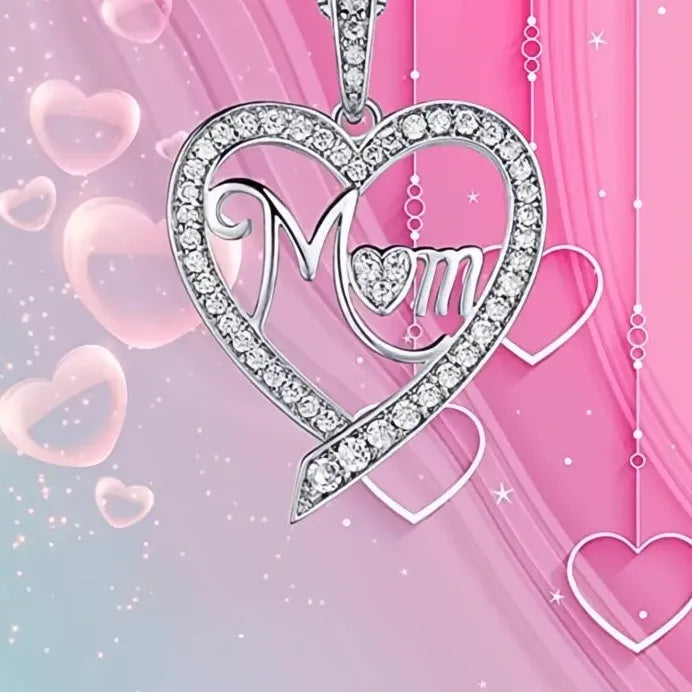 Romantic Heart Shaped CZ Pendant Necklace Elegant Gift for Mom Party