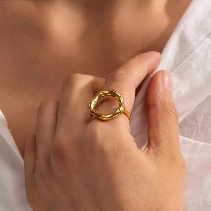 Vintage Gold Geometric Circle Ring for Women Fashion Jewelry Gift