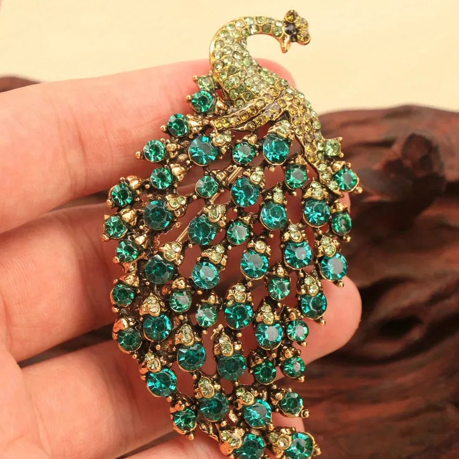 Elegant Peacock Openwork Brooch for Men and Women Gift Accessory