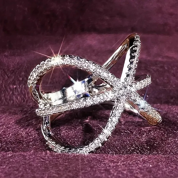 Women's Elegant Cubic Zirconia Geometric Cocktail Ring for Party