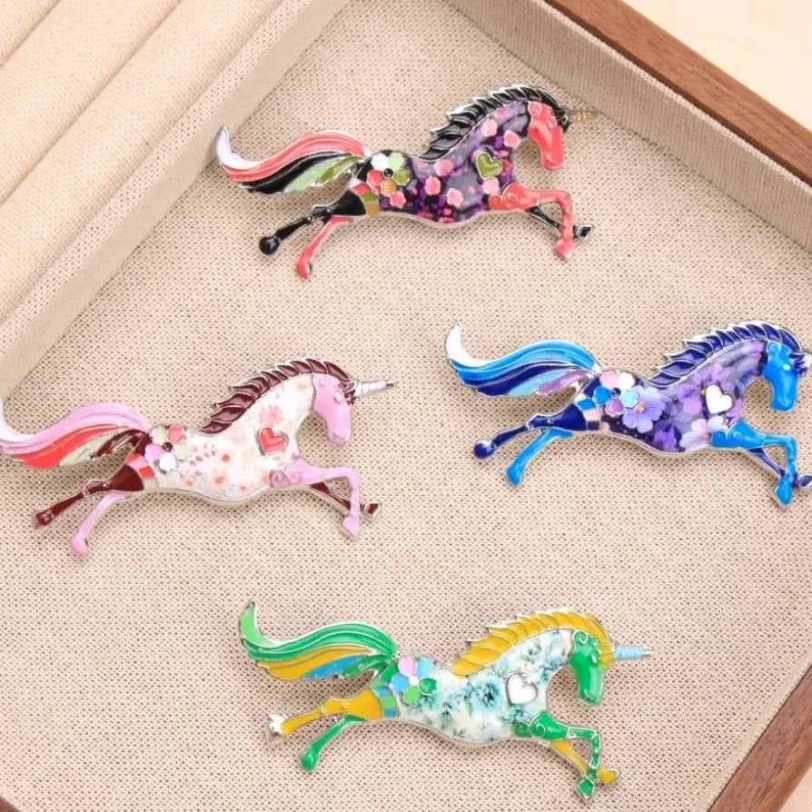 Luxury Classic Unicorn Brooch Wedding Gift for Men and Women