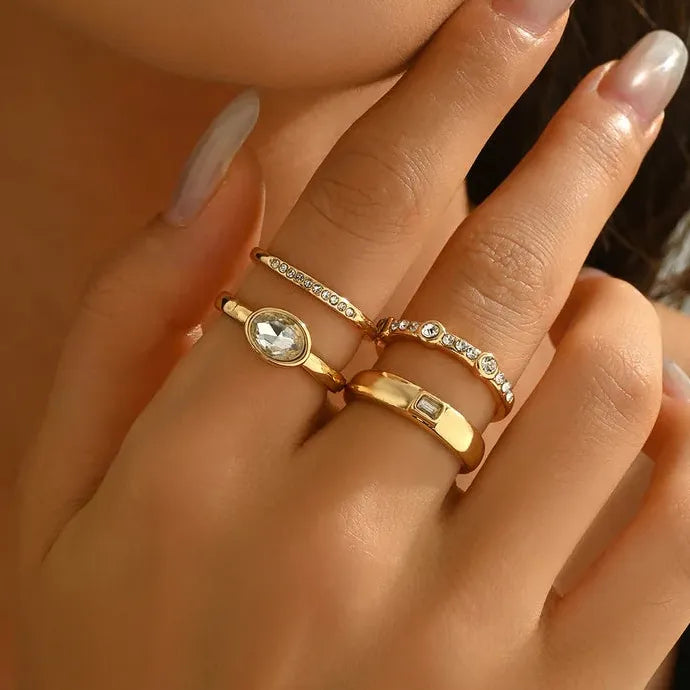Set of 4 Geometric Gold Zinc Alloy Circular Zircon Crystal Rings for Women