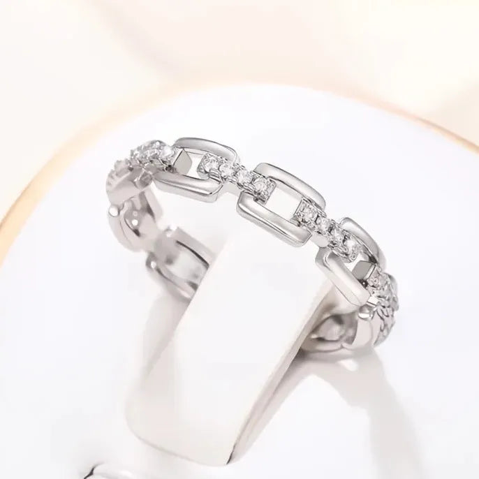 Classic Linked Brass CZ Wedding Bands for Men and Women Couple Eternity Rings