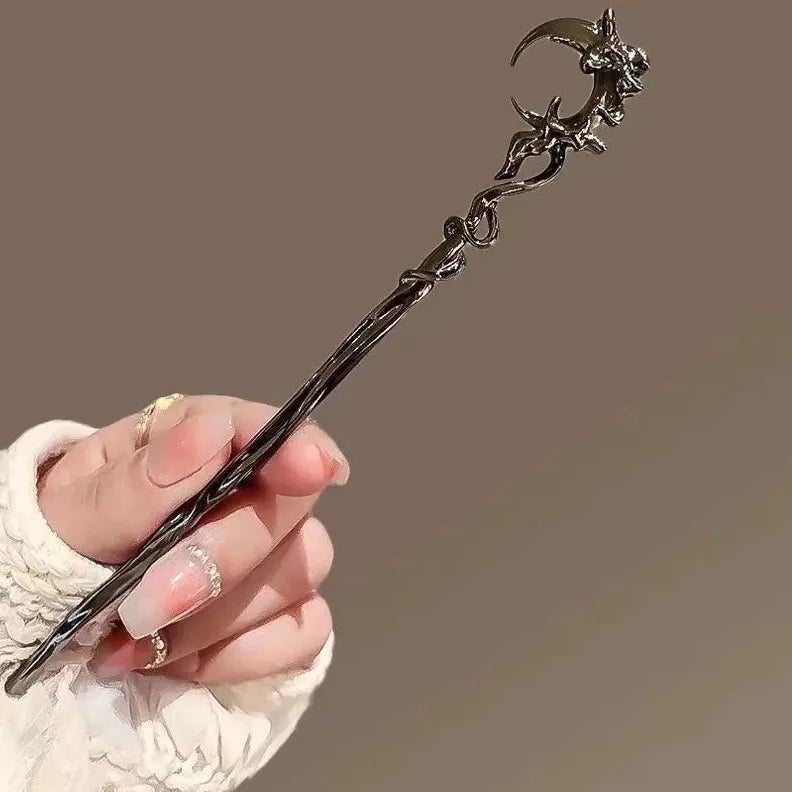 Vintage Zinc Alloy Star Moon Tassel Hair Stick Chinese Hairpin for Women