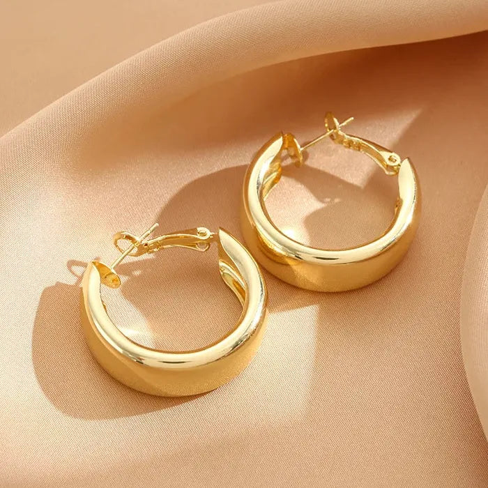 Gold C-Shaped Chunky Hoop Earrings Zinc Alloy Thick Huggie Jewelry Women