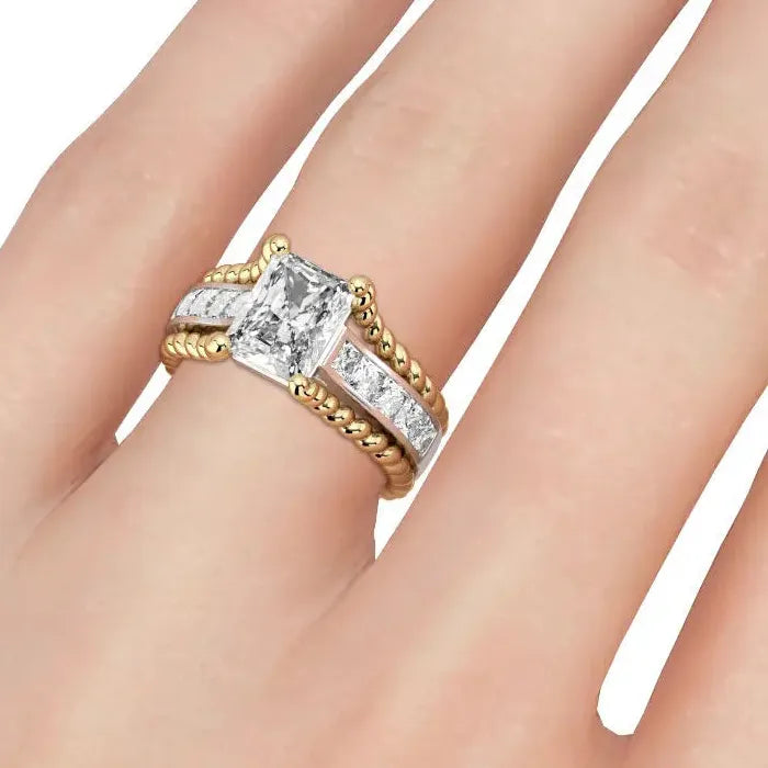 Creative Simple Zinc Alloy and Glass Fashion Ring for Women European American Style