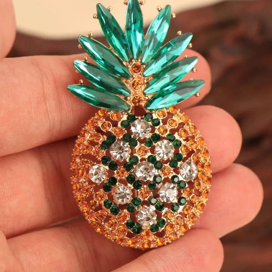 Luxury Pineapple Brooch Classic Jewelry Gift for Men and Women