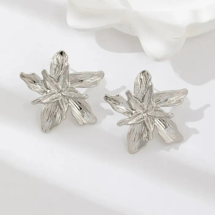 Vintage Texture Large Flower Pearl Drop Earrings for Women Jewelry Gift