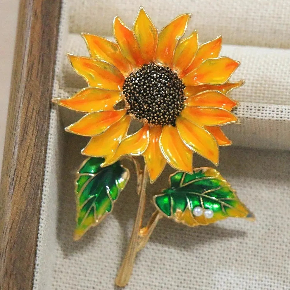 Luxury Sunflower Brooch Pin Classic Jewelry Gift for Men Women