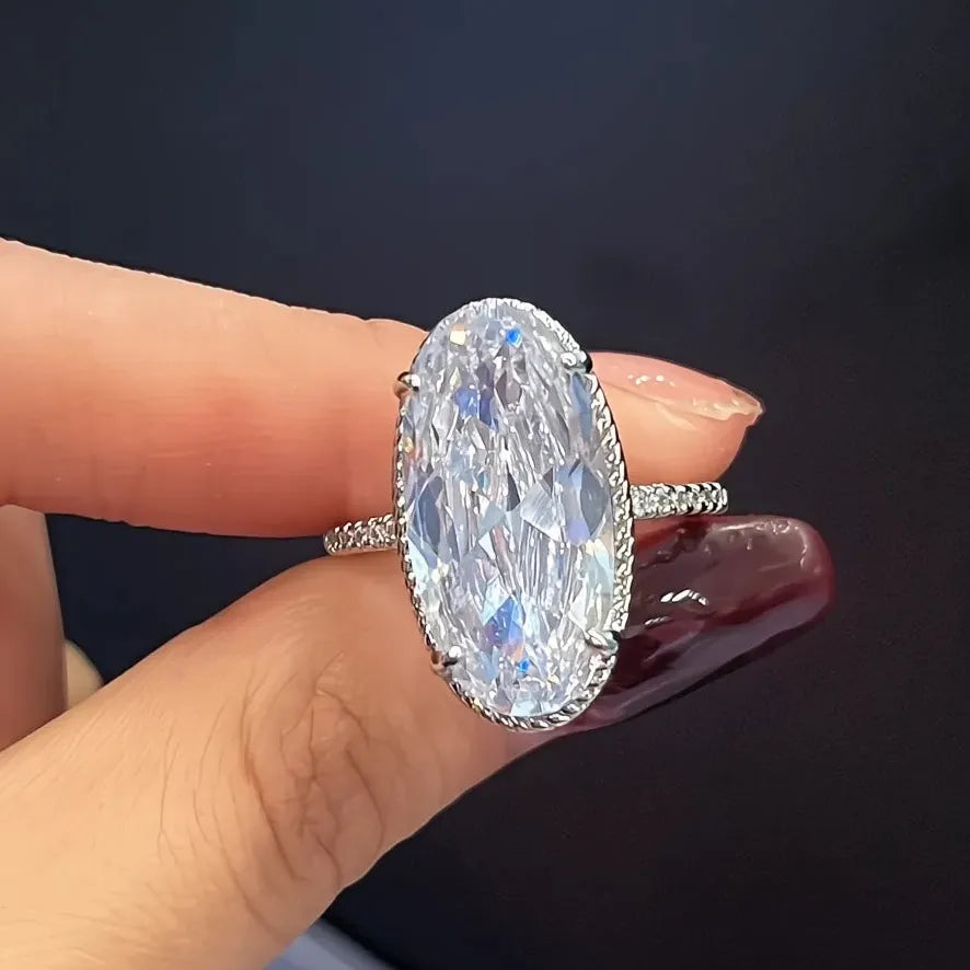 Luxury Oval Cubic Zirconia Wedding Engagement Ring for Women in Silver Brass