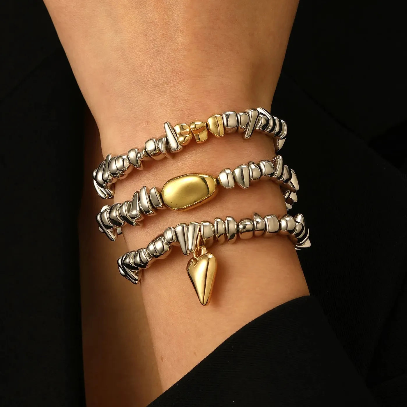Vintage Heart Shaped Geometric Silver Bead Stretch Bracelet for Women Gift