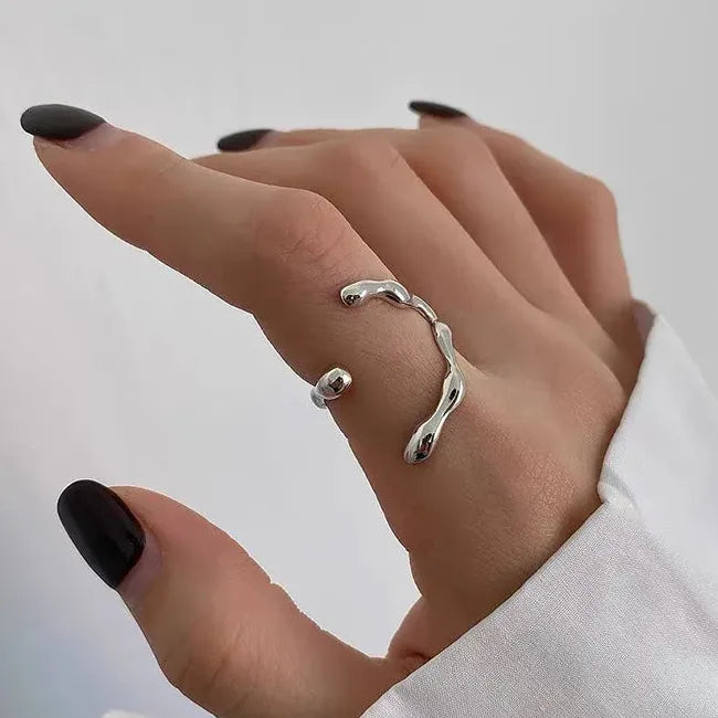 Vintage Gold Geometric Circle Ring for Women Fashion Jewelry Gift
