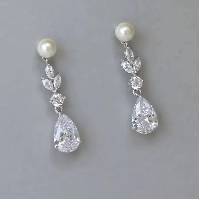 Sparkling Cubic Zirconia Water Drop Pendant Earrings for Wedding Banquet
