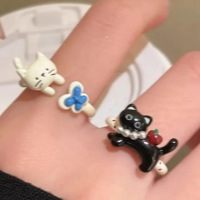 Adjustable Cat Ring for Women Featuring Pearl Inlay Butterfly Apple Gift