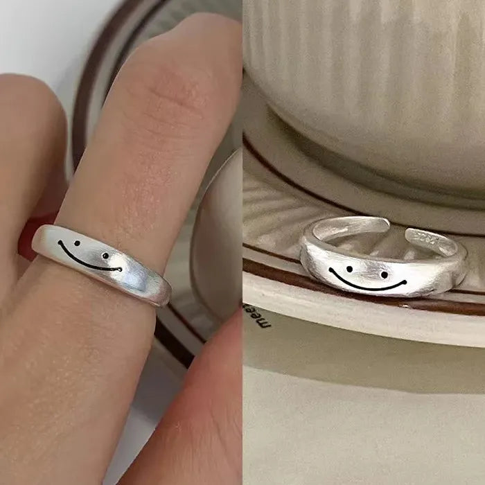 Double Layered Staggered Smile Face Open Finger Ring for Women Silver