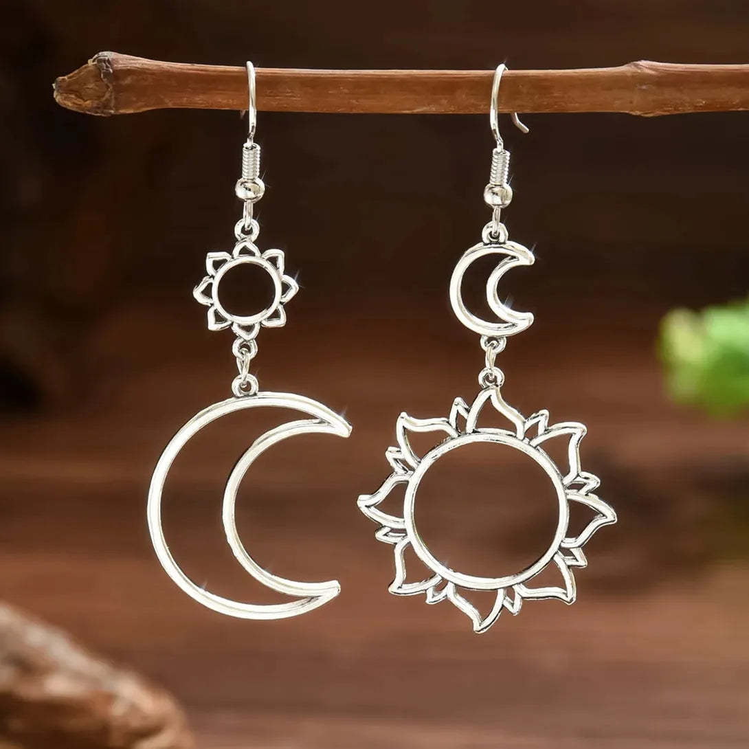 Bohemian Sun Moon Hollow Out Zinc Alloy Pendant Earrings for Women Gift