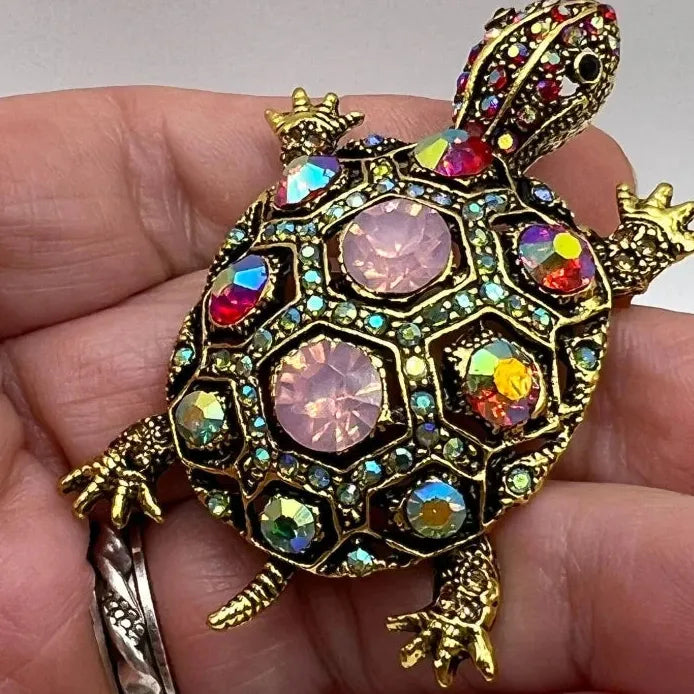 Women's Vintage Turtle Animal Brooch Diamond Studded Small Pin Accessory