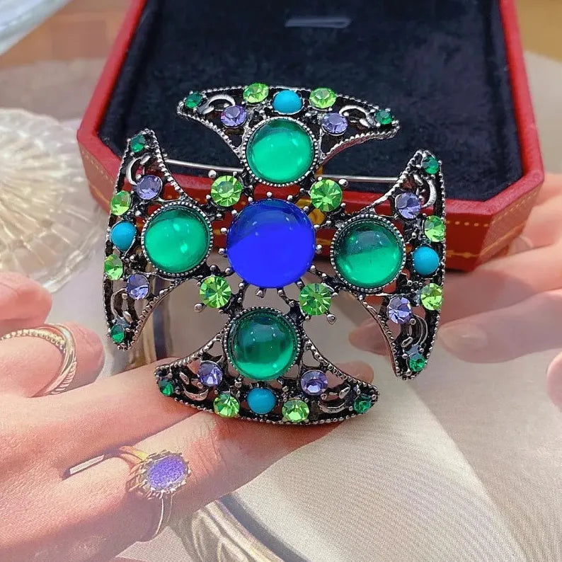 Vintage Ladies Rhinestone Brooch Retro Party Pin Elegant Accessory