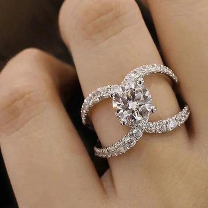 Women’s Zinc Alloy Crystal Eternity Wedding Engagement Ring Fashion Jewelry