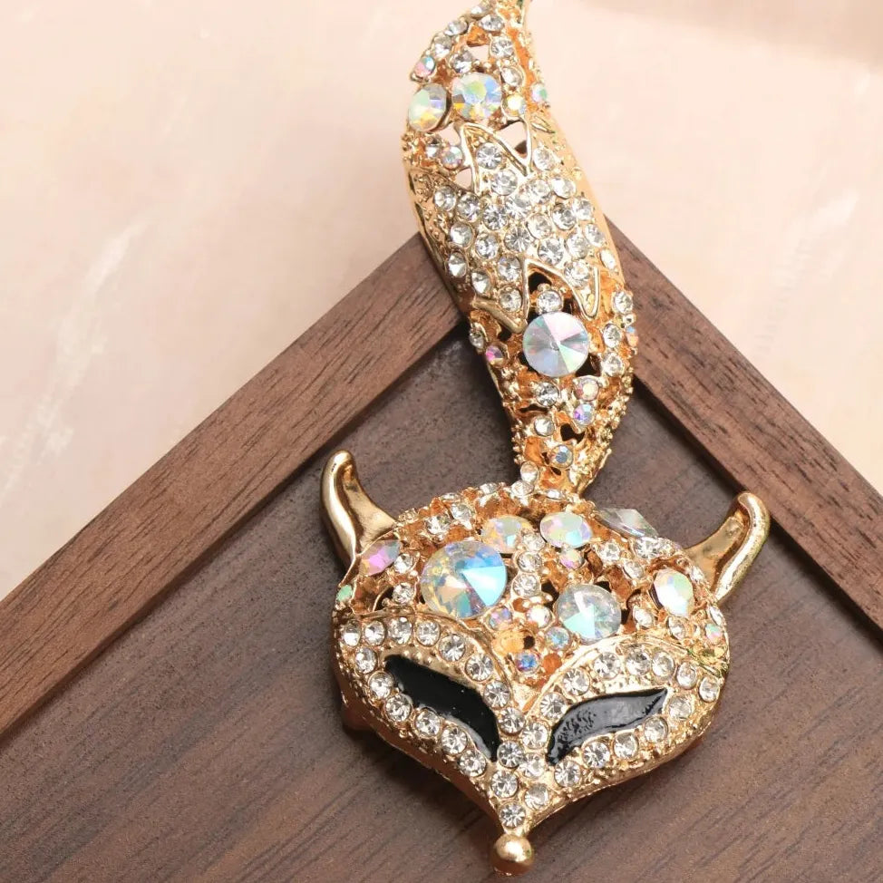 Vintage Fox Brooch Classic Jewelry for Women Elegant Style Accessory