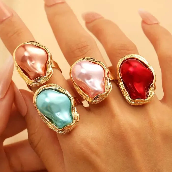 Adjustable Women’s Pearl Ring Featuring Irregular Geometric Design Symbolizing Purity