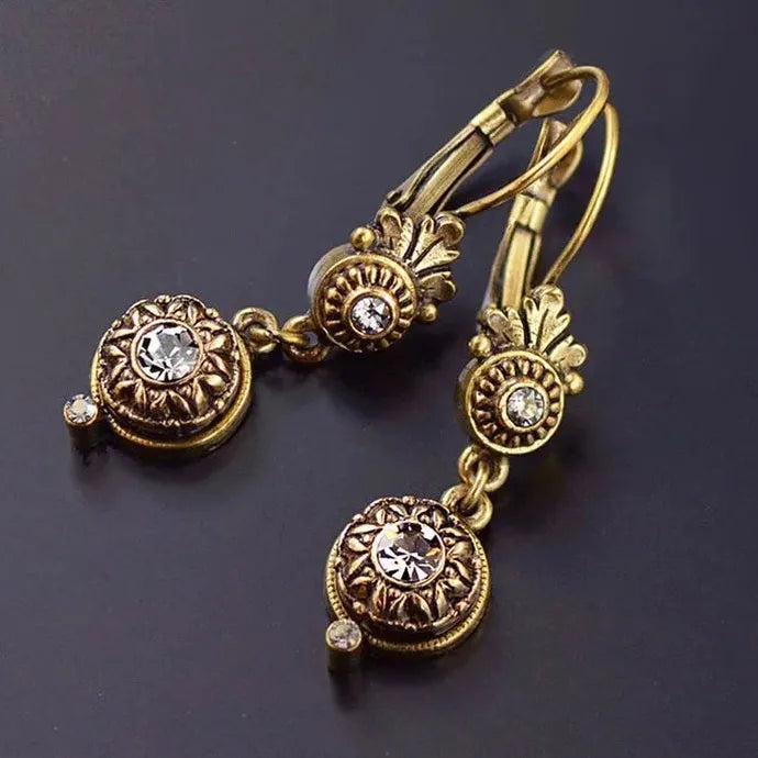 Retro Bohemian Zinc Alloy Pearl Drop Earrings Women’s Long Pendant Jewelry Gift