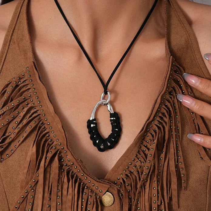 Leopard Pendant Necklace for Women Drip Oil Animal Jewelry Black Mesh Chain