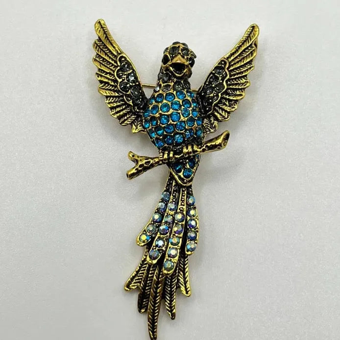 Retro Full Diamond Eagle Brooch Animal Pin Stylish Accessory for Men & Women