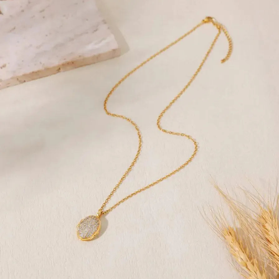 Openable Oval Zircon Photo Frame Pendant Necklace 18K Gold Plated Choker Jewelry