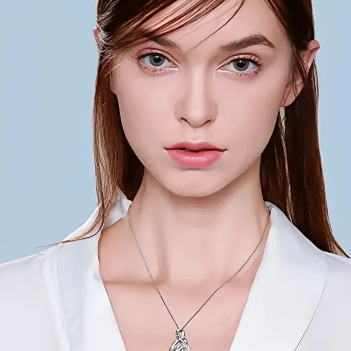 Women’s Heart Pendant Necklace Copper Alloy CZ Romantic Fashion Gift