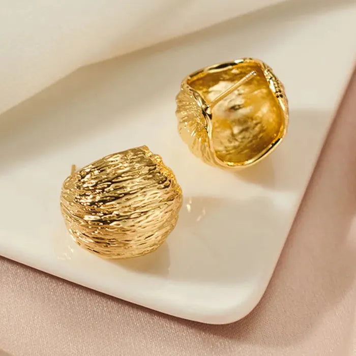Vintage Zinc Alloy C-Shape Texture Metal Stud Drop Earrings for Women Gift