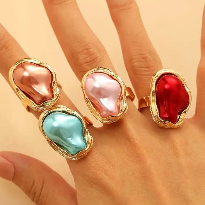 Adjustable Women’s Pearl Ring Featuring Irregular Geometric Design Symbolizing Purity