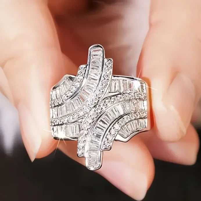 Modern Delicate Cubic Zirconia Finger Ring for Women Engagement Jewelry